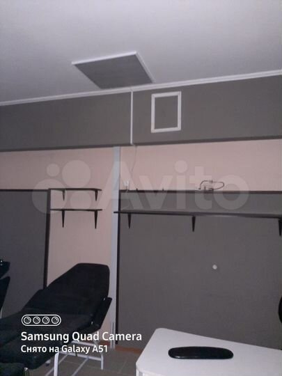 Парикмахерская с помещением