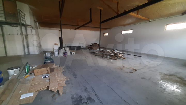 Свободного назначения, 560 м²