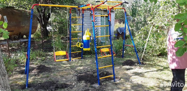 Детская площадка «Уличный с двумя качелями» Россия