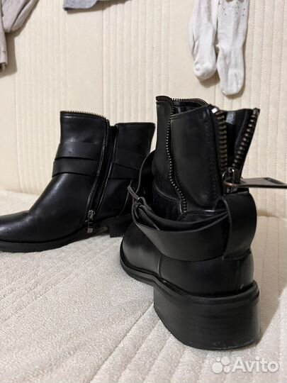 Ботинки женские