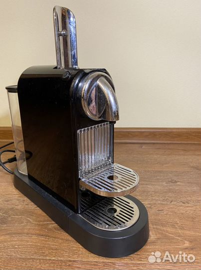 Кофемашина nespresso