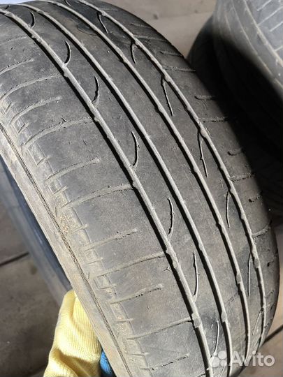 Bridgestone Dueler H/P Sport 215/65 R16