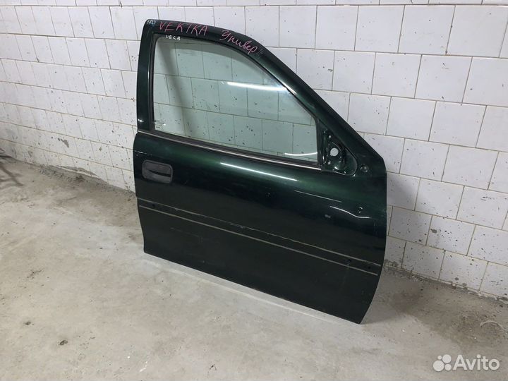 Дверь передняя правая Opel Vectra B