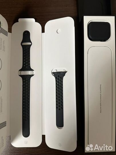 Apple watch Series 7 45mm Nike Edition
