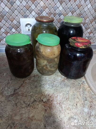 Грибы грузди соленые