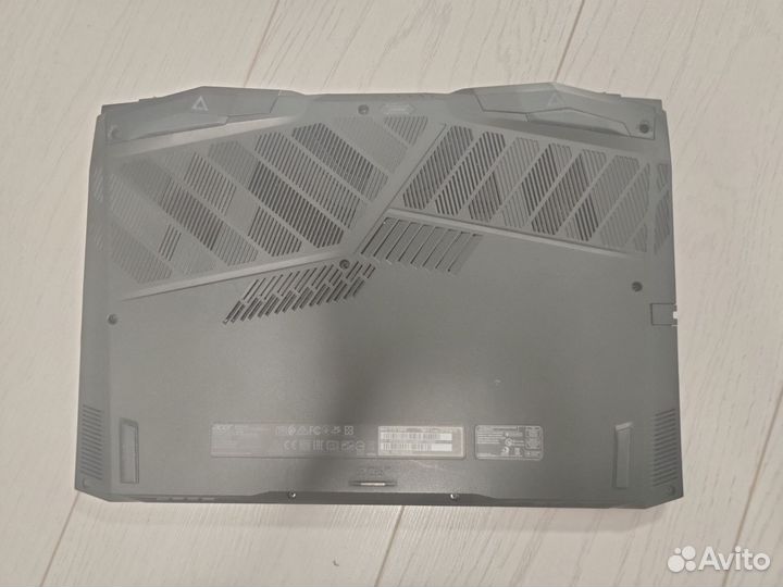 Ноутбук игровой Acer Predator Helios 300 PH315-52