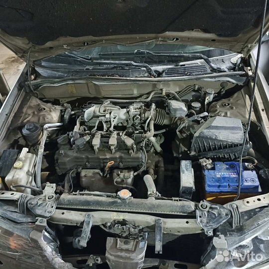 Поршень с шатуном Nissan Almera N16 QG18DE 2005