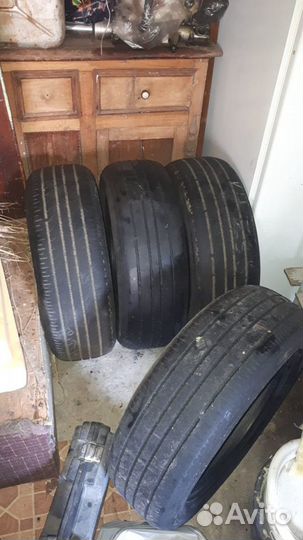 National Classic Radial 215/60 R17