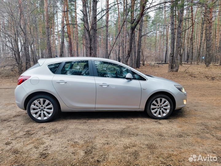 Opel Astra 1.4 AT, 2012, 241 000 км