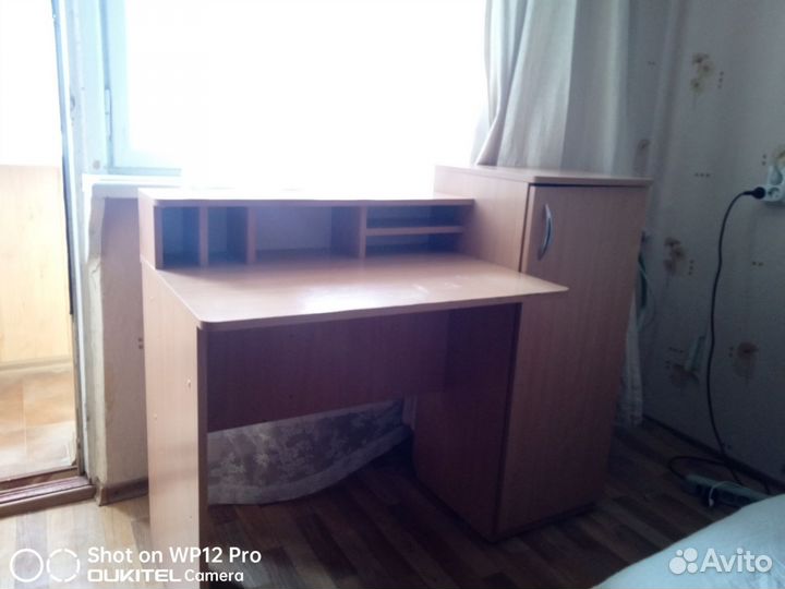 Письменный стол