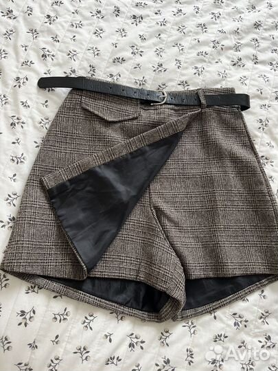 Шорты женские