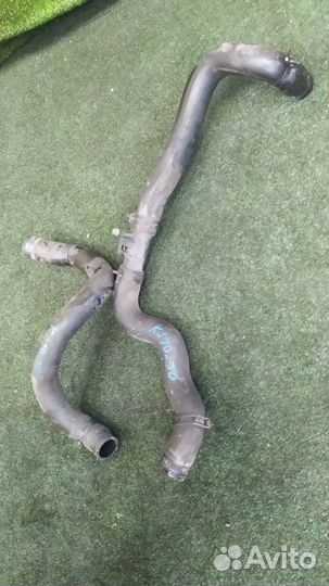 Патрубки радиатора Комплектом Nissan Dualis KJ10