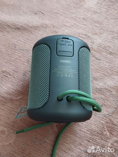 Блютуз колонка