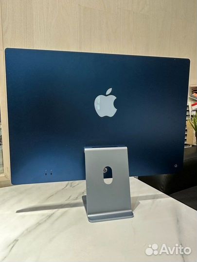 Apple iMac 24 - 2021, M1 Chip, 8/256Gb, Blue