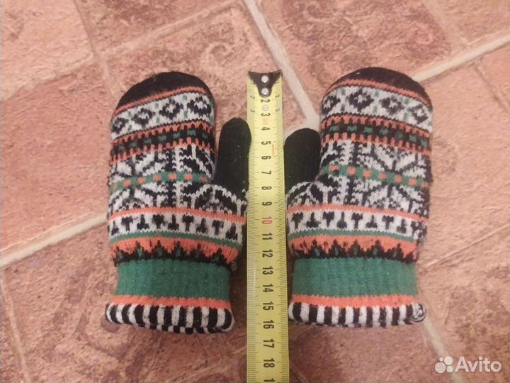 Варежки и перчатки детские