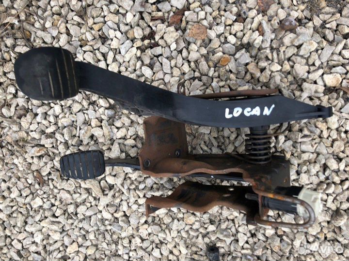 Педальный узел Renault Logan седан 1.4 2013
