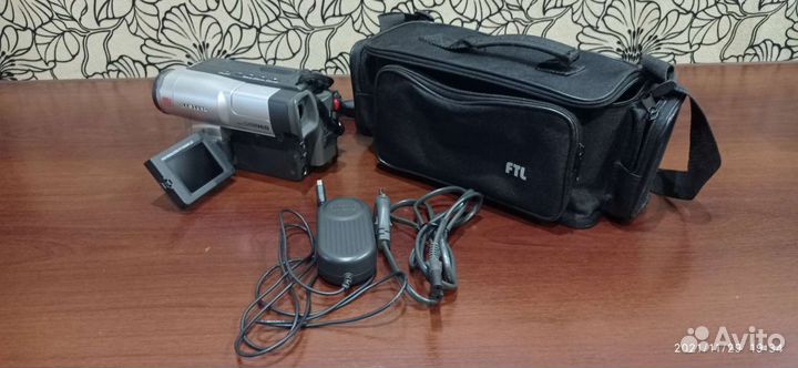 Видеокамера samsung