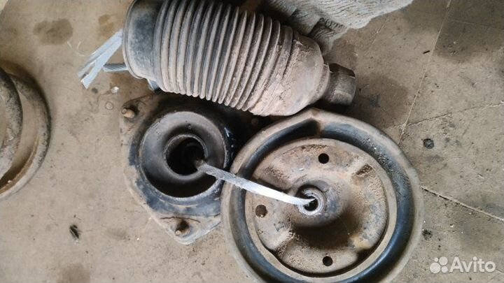 Стойка амортизационная передняя левая Hyundai