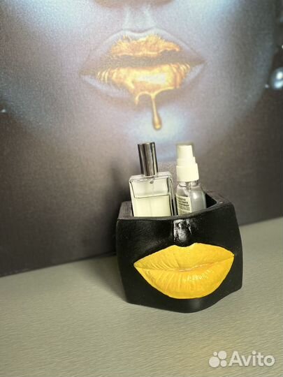 Кашпо органайзер Губы