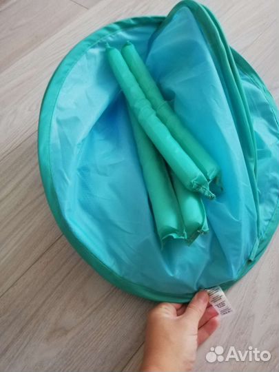 Детский сухой бассейн с мячиками