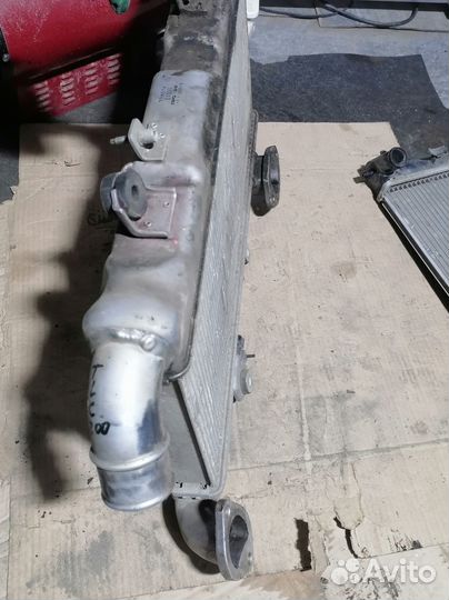 Toyota land cruiser 200 Интеркулер 1VD-FTV 4.5 D