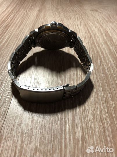 Часы Восток