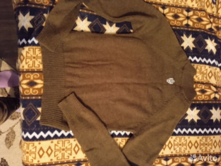 Свитера с горлом 40-42