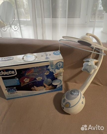 Мобиль с проектором chicco волшебные звезды