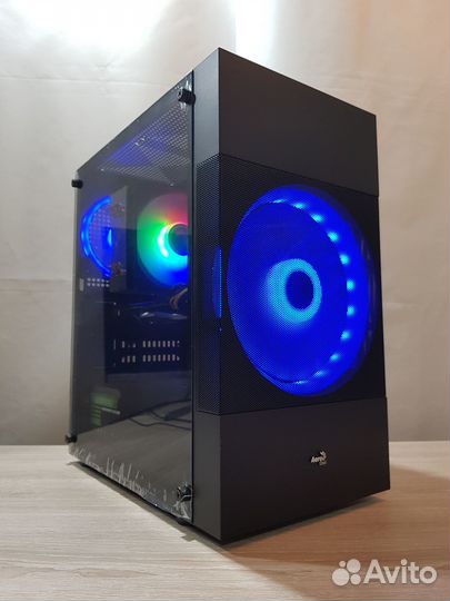 Игровой комп в корпусе AeroCool Atomic Lite v2