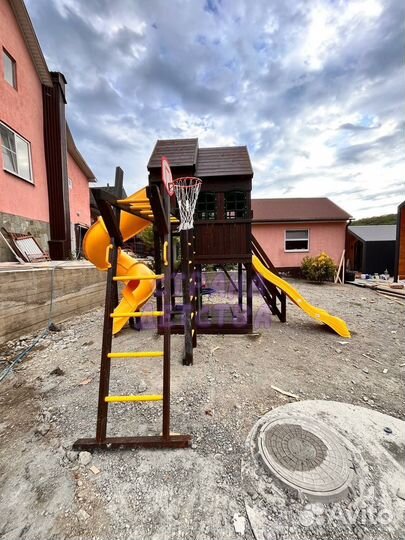 Детская деревянная площадки