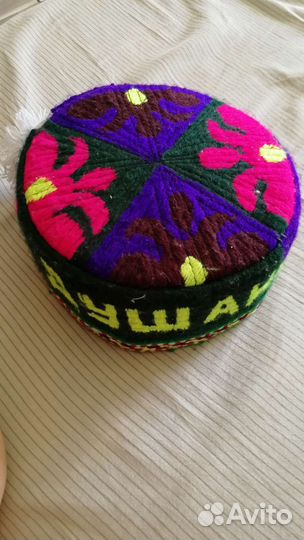 Узбекская тюбетейка