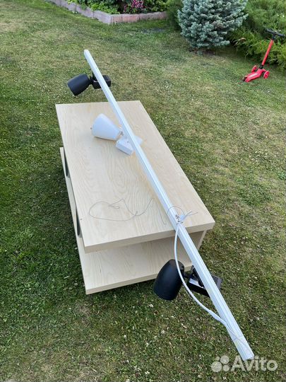 Трековые светильники на шинопроводе