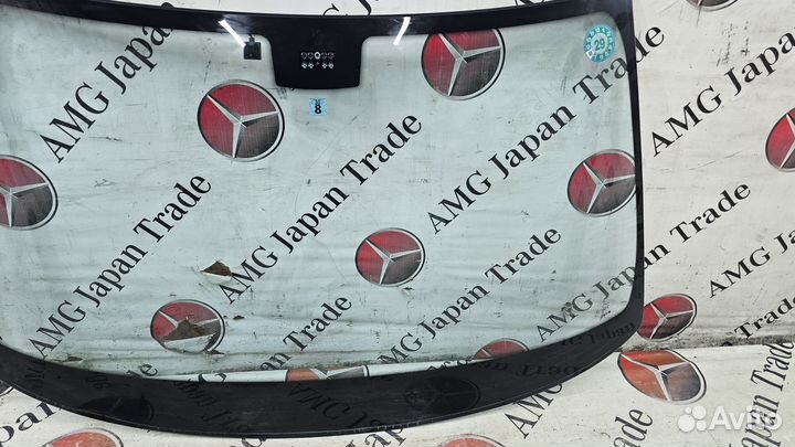 Лобовое стекло на Mercedes W211