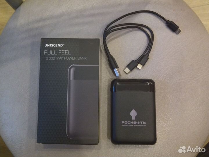 Пауэрбанк uniscend новый 10000