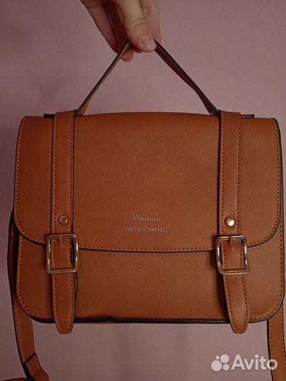 Женская сумка - почтальонка