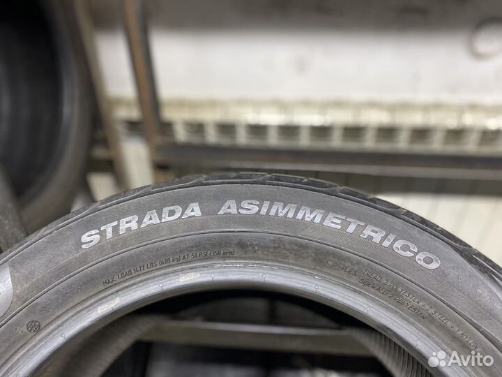 Viatti Strada Asimmetrico V-130 215/55 R17 94V