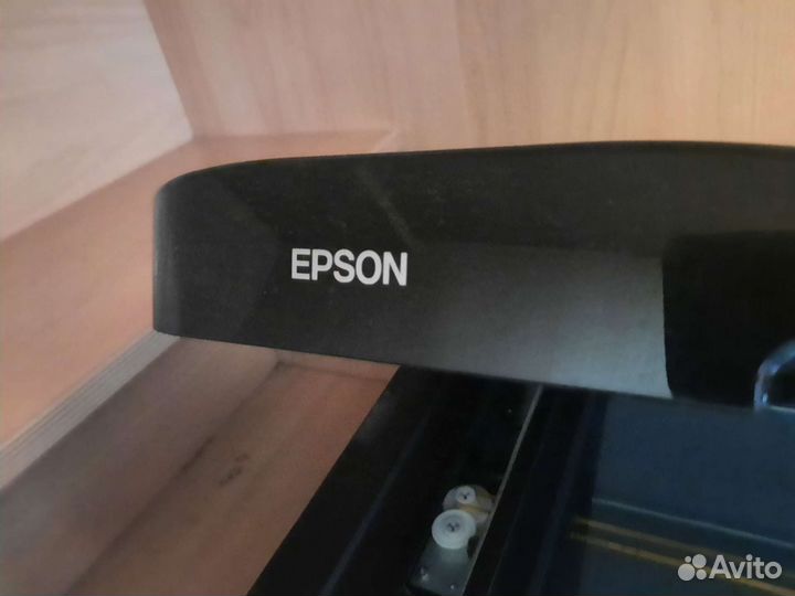Мфу лазерный цветной принтер epson
