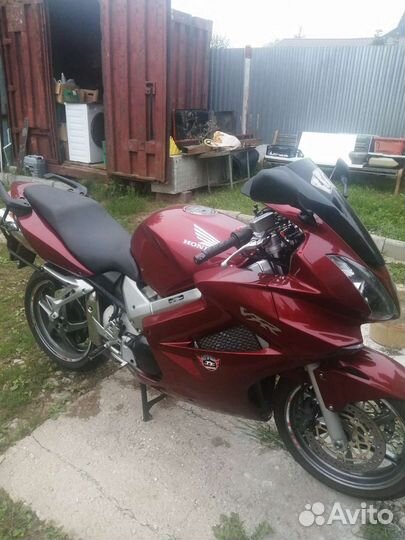 Honda vfr800