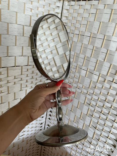 Зеркало настольное