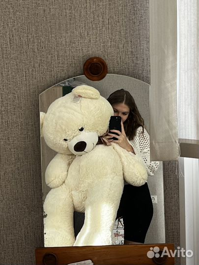 Большие плюшевые медведи