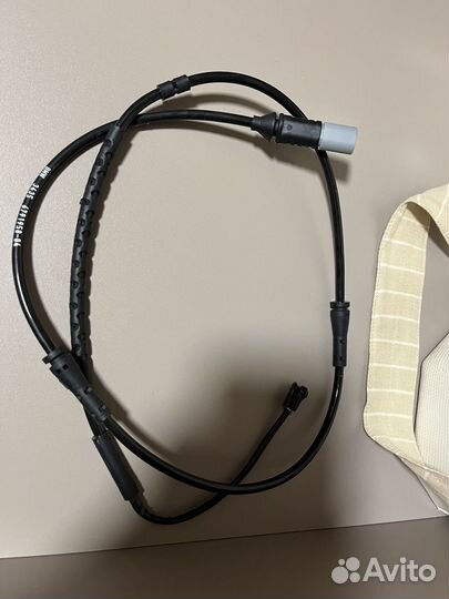 Датчик износа тормозных колодок передних BMW