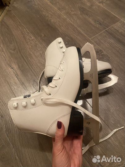Коньки для фигурного катания детские
