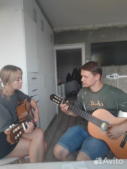 Уроки игры на гитаре/укулеле/Репетитор