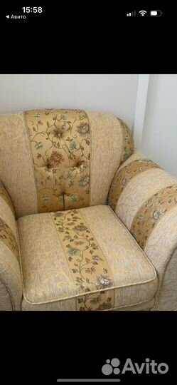 Продается два кресла,Италия