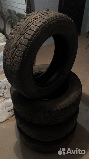 Nokian Tyres Hakkapeliitta 7 SUV 235/65 R17 108T
