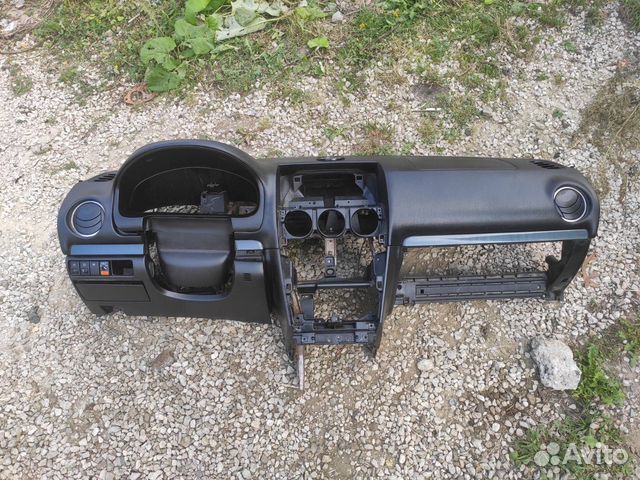 Торпедо Mazda 6 лифтбек 2.0 2006