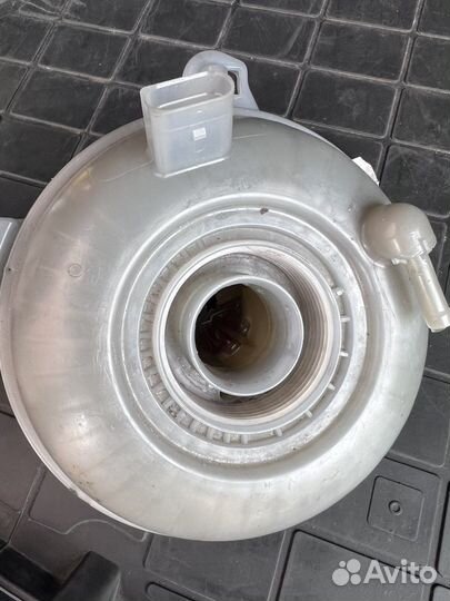 Расширительный бачок