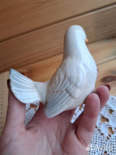 Голубь фарфор