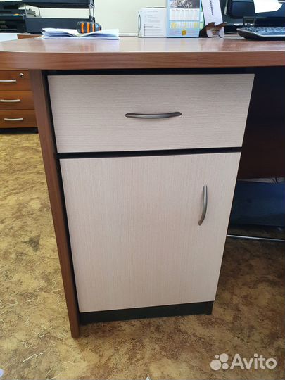Тумба офисная