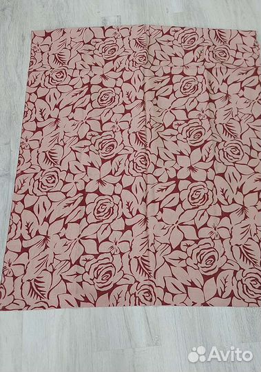 Отрез ткани на платье, юбку, костюм